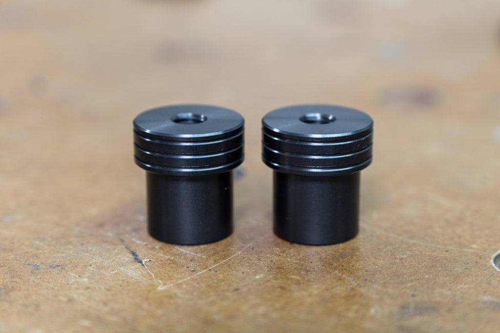 Short (17mm) Tri-Groove™ Threaded Bench Dog