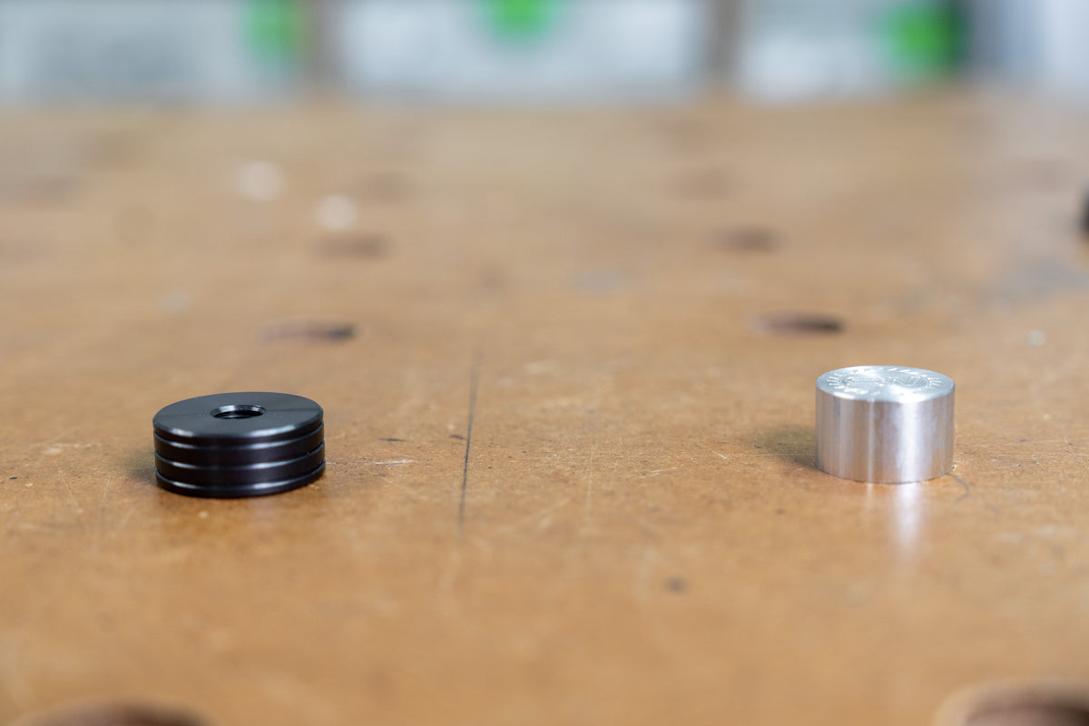Short (17mm) Tri-Groove™ Threaded Bench Dog